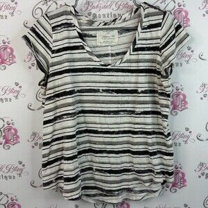 Denver Hayes T-shirt artisianal stripes Black and White Striped Short Sleeve Top